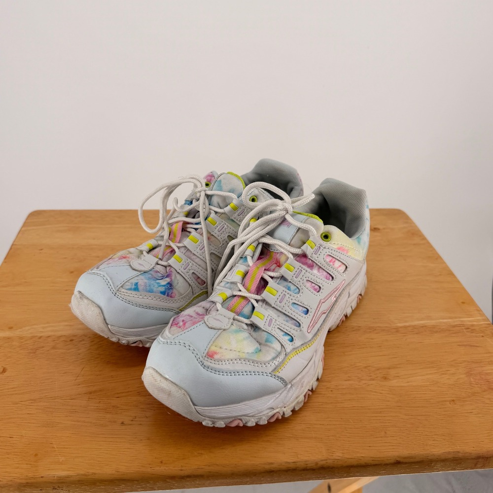 Avia Sneakers Womens 9 White Tie Dye Chunky Athletic Walking Shoes Colorful Gym